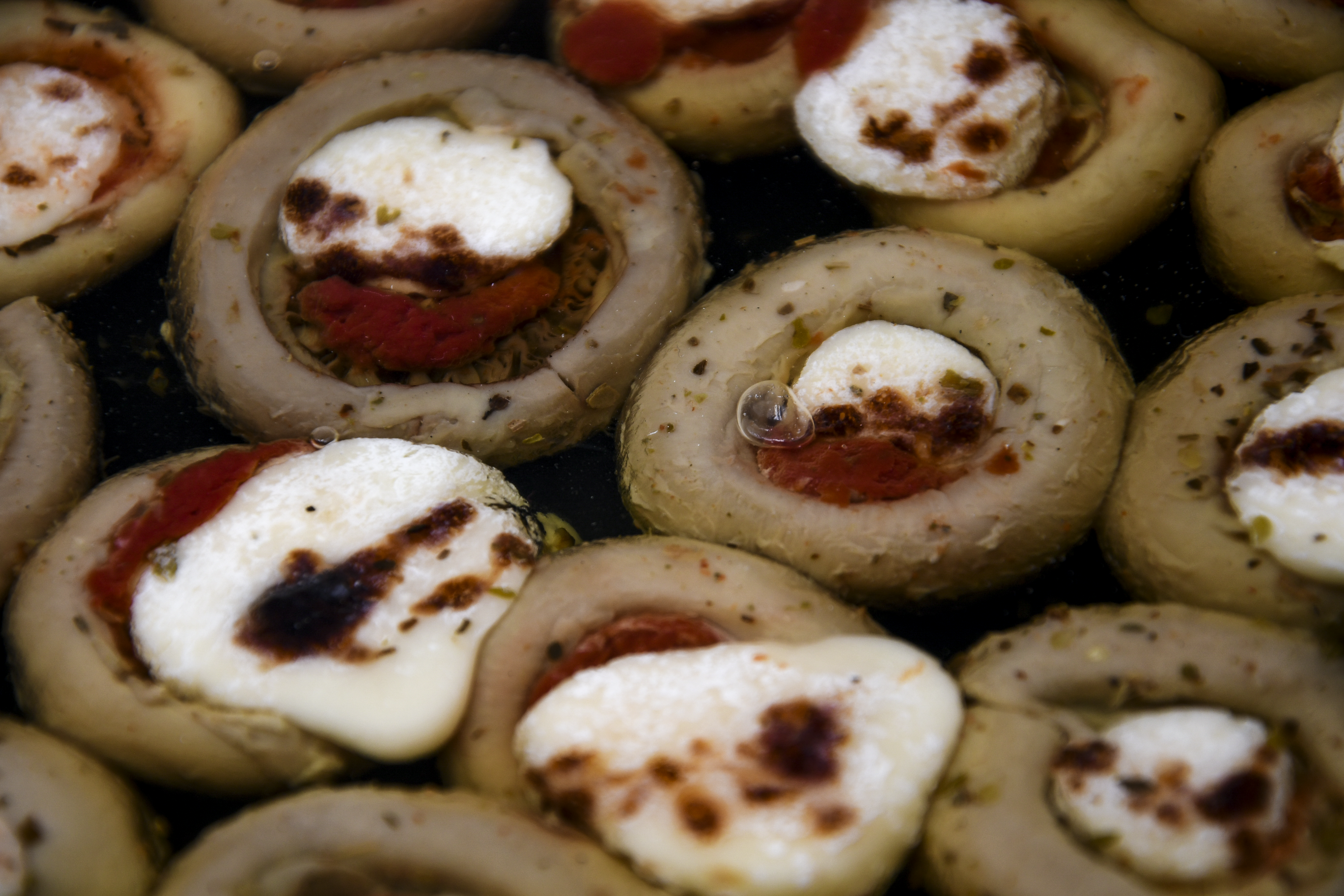 Petits champignons farcis mozzarella